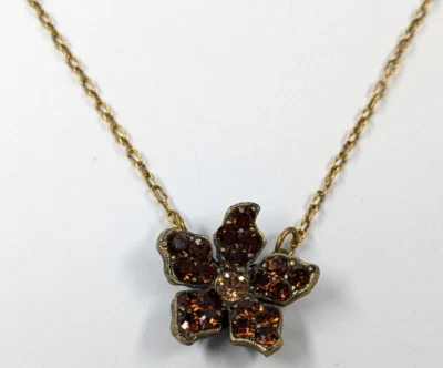 Collar Mary Demarco Ámbar Vidrio Pavé Estrás Flor Colgante Tono Bronce Foto 1 de 4