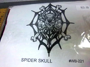 SPINNE SCHÄDEL Stoff Wand Banner Flagge Wandteppich 45 x 45" Licht ansprechbar Neu in Verpackung - Bild 1 von 3