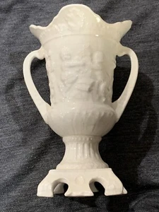 Maruhon Ware White Dual Handle Urn Embossed Cherubs Circa 1930’s-1950’s. - Picture 1 of 12
