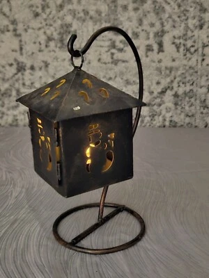 Linterna vela tealight muñeco de nieve de metal con soporte 10-1/2" Foto 1 de 4