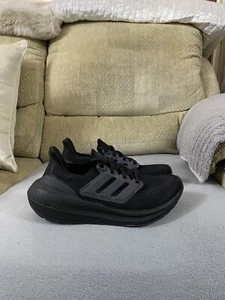 Adidas UltraBoost Light Triple schwarz Laufschuhe Turnschuhe Schuhe neu ohne Karton Größe 6,5 UK - Bild 1 von 15