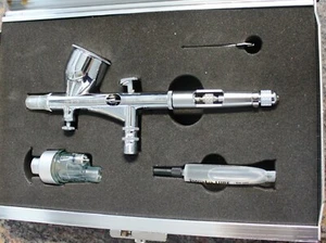 Iwata Custom Micron Airbrushpistolen - Bild 1 von 17