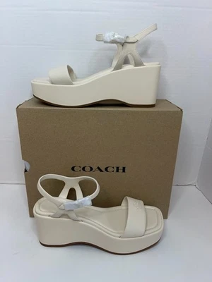 Sandalia de cuña Coach Gale para mujer | Cuero tiza | Talla 8,5B Foto 1 de 4