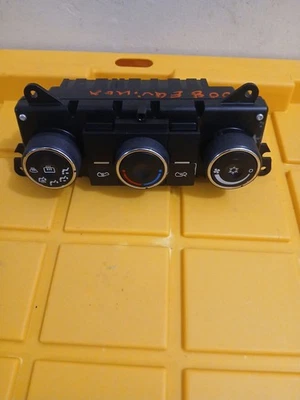 Chevrolet Equinox 2008 aire acondicionado control de clima #25833287 Foto 1 de 3