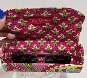 Vera Bradley Pink Swirl 56-15-130 Sunglass Case Pink Match Cloth Breast Cancer - Picture 1 of 21