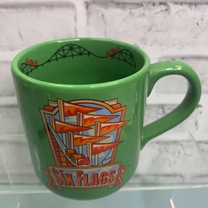 Tazza da caffè vintage 2000 sei bandiere parco divertimenti verde - Foto 1 di 4