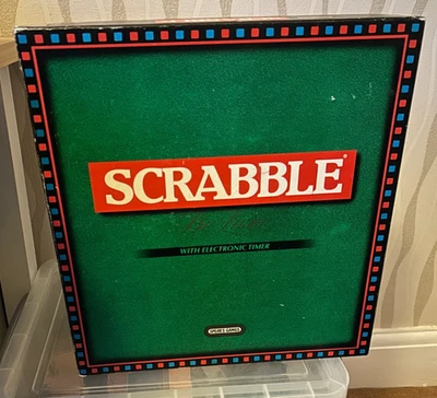 Scrabble Deluxe with electronic timer - Boxed from 1988 - Spear's Games  - Image 1 of 4