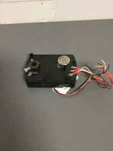 NEW, JOHNSON CONTROLS M9104-AGS-2N, ELECTRIC MOTOR ACTUATOR, MISSING DPT, (5E-2) - Picture 1 of 2