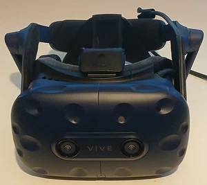 HTC Vive Pro Virtual Reality Headset And Cables - Picture 1 of 9