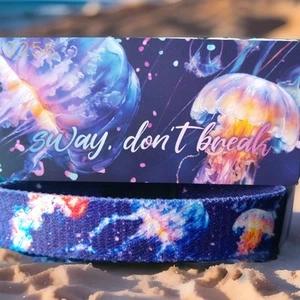 ZOX "sway, don't break" Single Strap with Card-Silver.(SZ Small)  - Picture 1 of 24
