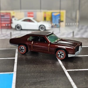 1/64 Johnny Lightning Redline Brown Red Pontiac GTO The Challengers Diecast - Picture 1 of 8