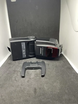 Yongnuo YN560-III Flash/Speedlite Photography Gear - Image 1 of 4