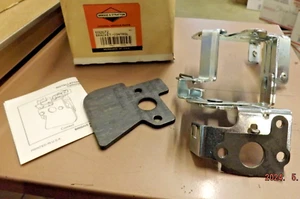 New Genuine Briggs & Stratton Bracket- Control 692672 - Picture 1 of 4