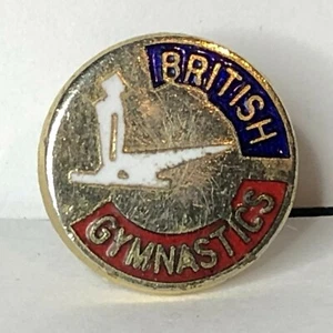 Vintage enamel British Gymnastics pin badge 16 mm Diameter - Picture 1 of 3