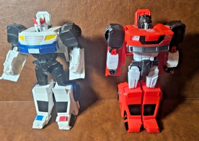 2 Transformers Generations 8 Steps SIDESWIPE & PROWL 8" Tall 2017 - Image 1 of 4