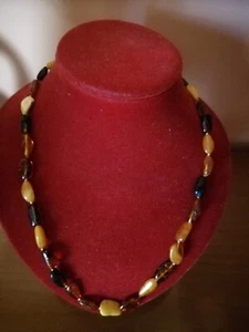 Collana in ambra naturale multicolore e chiusura In argento 925  - Foto 1 di 13