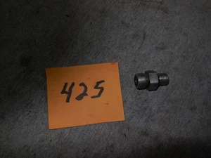 John Deere Teil # 38H1159 Hydraulikschlauch Adapter Verschraubung - Bild 1 von 3