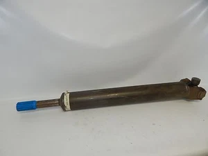 New OEM 1975 & Up Ford Heavy Truck Drive Shaft w/ U-Joint D5HZ4605AY - Picture 1 of 5