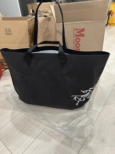 Bolso de mano Arcteryx Carrier 45 engranajes viaje trabajo pesado material duradero negro - Imagen 1 de 3