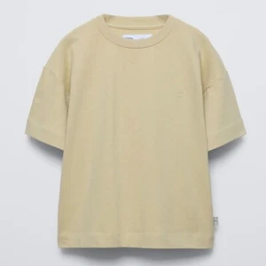 NWT - Zara Kids Embroidered T-Shirt – Butter – Size 9–10Y - Picture 1 of 5