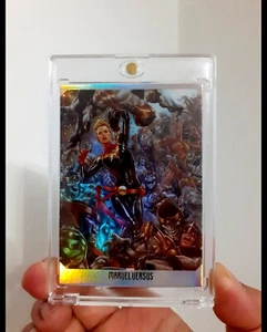 CAPTAIN MARVEL Panini Marvel Versus Chrome Foil Full Art Trading Card~NM/MINT - Picture 1 of 2