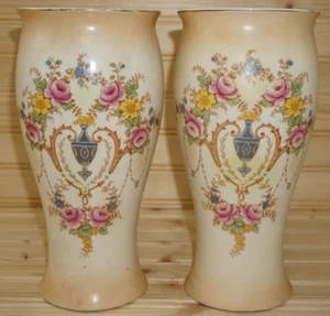 Regal Ware A.G.R. England (2) Vase's, 9 1/2" (B23) - Picture 1 of 9