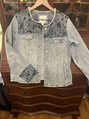 LOGO Lori Goldstein Denim Jacket With Fray Women’s  US 6 - Image 1 of 3