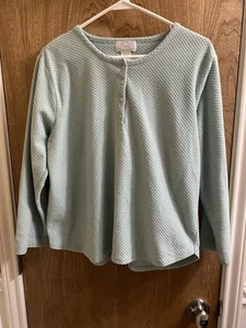 Oscar De La Renta Women's L Mint Green Thermal Top 1/4 Button Pullover Shirt - Picture 1 of 7