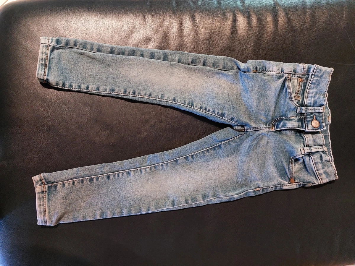 S.Oliver Mädchen Jeans – Mit Elastikbund, Weitenregulierung Und Stickerei, Regular Fit, Bequem Und Stylisch