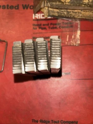 Ridgid (47765) 1/2" to 3/4" Machine High Speed NPT Pipe Threading Right Hand - Image 1 of 4