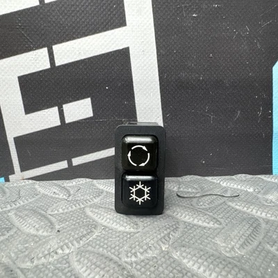 OEM 1996-2002 BMW Z3 E36 AC A/C AIR CONDITIONING RECIRCULATION BUTTON SWITCH - Image 1 of 4
