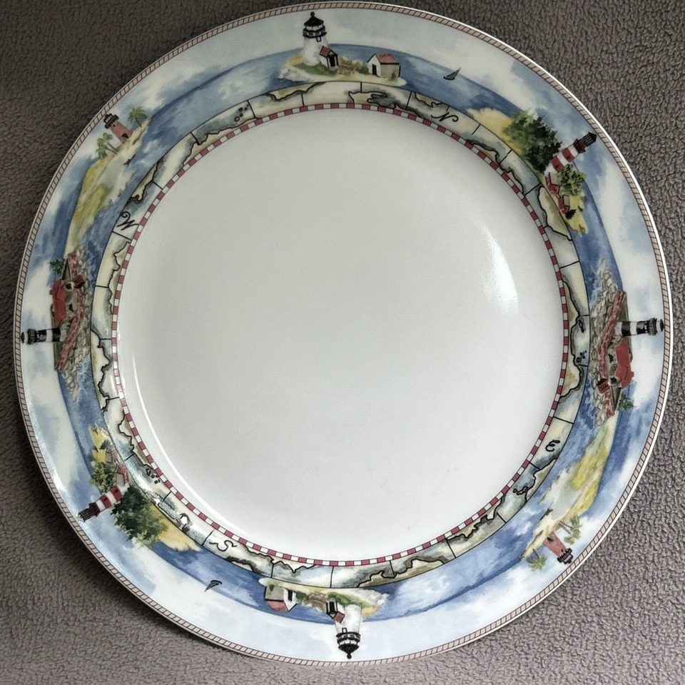 Plato de cena American Atelier At Home SIGNALS 10 3/4" diseño de mapa de faro Foto 1 de 4