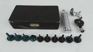 VINTAGE WELCH ALLYN DIAGNOSTIC SET OTOSCOPE & OPHTHALMOSCOPE IN CASE - Picture 1 of 12