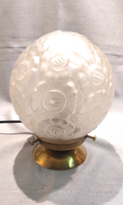 Lampe pied en laiton, globe pâte de verre, art déco - Photo 1/4