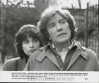 1981 Press Photo Albert Finney & Diane Venora in "Wolfen" Movie - srp23823