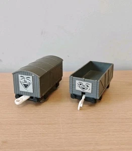 Laughing Troublesome Truck Tomy Thomas Trackmaster Covered Brake Van Car 2002 - Bild 1 von 5