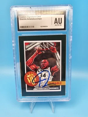 Giannis Antetokounmpo Orgullo de las Rayas CGC Auténtico JSA Automático 10 Foto 1 de 2