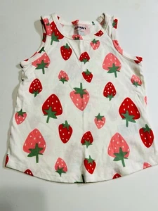 Old Navy Toddler Girl Strawberry Shirt Size 4T - Picture 1 of 3
