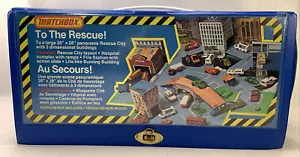 Vintage Vinyl Matchbox "To The Rescue" Panorama Rescue City Playset - Picture 1 of 12