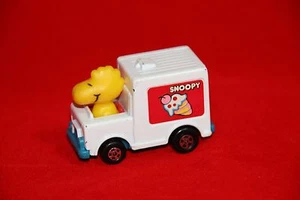 Aviva Peanuts Snoopy Woodstock Fahrer Druckguss Eiswagen - Bild 1 von 5