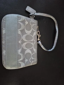 Coach Wristlet - Picture 1 of 9