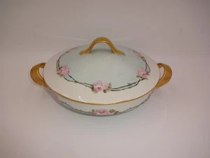 Cuenco y tapa para verduras vintage K&A Krautheim Selb Bavaria blanco azul rosa rosas - Imagen 1 de 10