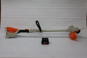 Tagliabordi giocattolo a batteria STIHL per bambini ragazzi e ragazze con batteria senza caricatore - Foto 1 di 18