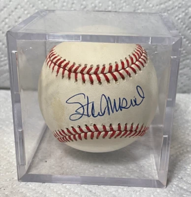 STAN MUSIAL SIGNED AUTOGRAPHED BASEBALL ST. LOUIS CARDINALS OFFICIAL NL RAWLINGS - Image 1 of 4