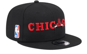 Chicago Bulls New Era Logo Blend Black 9FIFTY Snap Back Hat - Picture 1 of 6