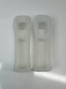 2 x Genuine Nintendo Wii Remote Silicone Skins Cover Case Wiimote Controller - Picture 1 of 2