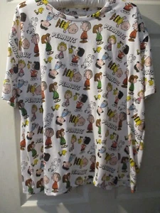 Peanuts Snoopy All-over Print T-shirt Featuring All Your Favorite Characters NWT - Picture 1 of 4