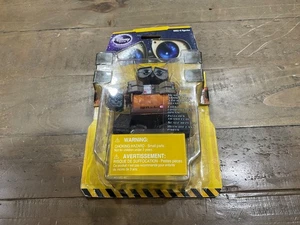 Disney Pixar Exclusive Wall-E Movie Figure con parti pressofuse 1264-B SIGILLATO - Foto 1 di 3