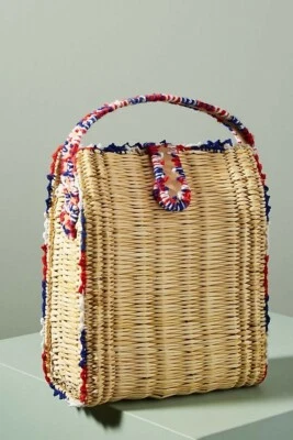  Bolsa cesta Anthropologie En Shalla costurada tecido palha vime nova com etiquetas - Imagem 1 de 4