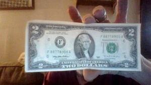 1995 $2 Two Dollar Bill, Federal Reserve Note Vintage United States. - Picture 1 of 2